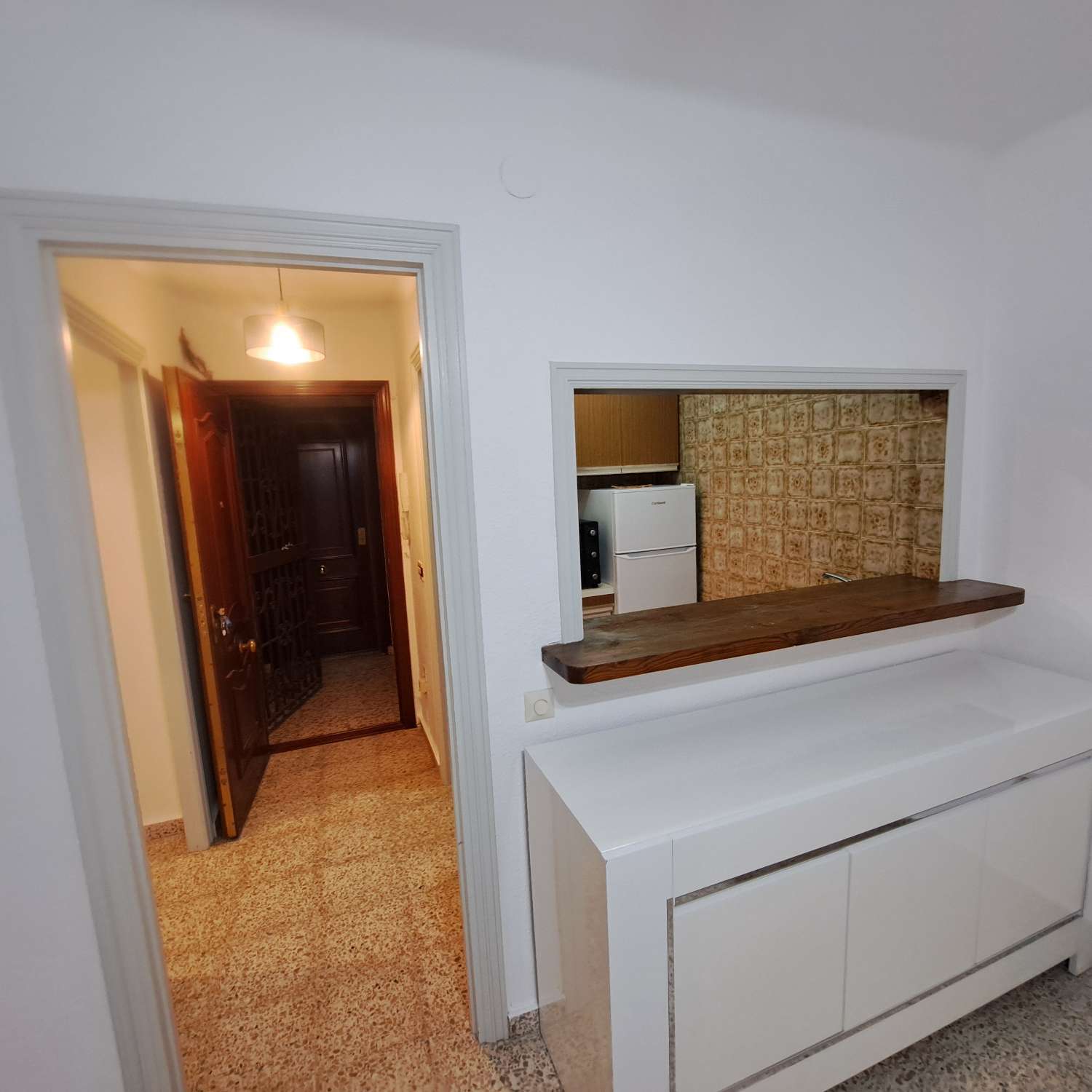 Bel appartement situé à 100 mètres de la plage de Ferrara (2ème ligne de plage)