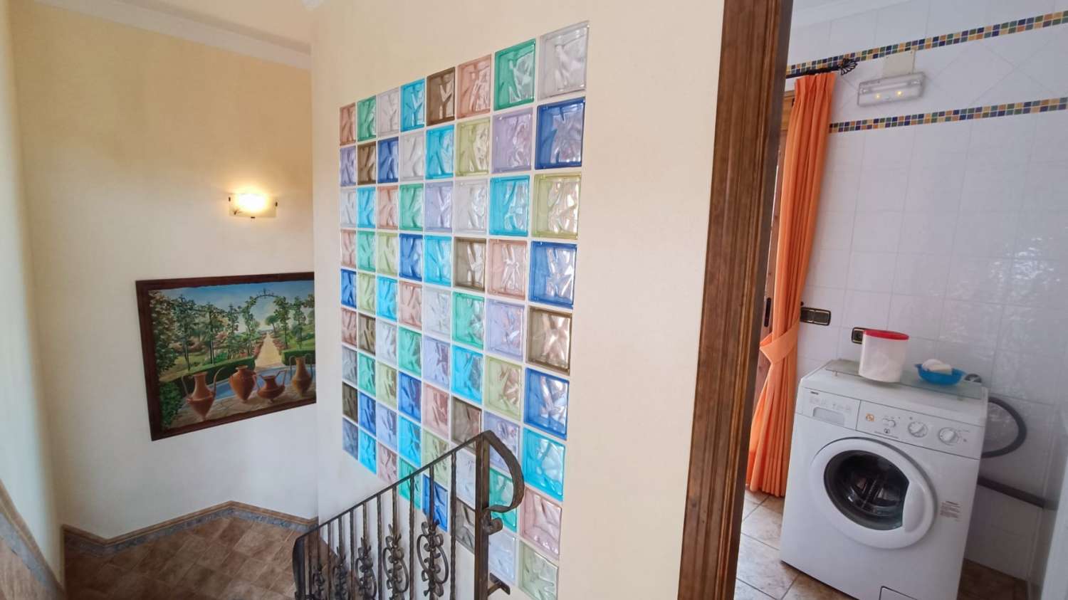 KOMFORTABEL OG LUKSURIØS CHALET I LANDLIGT OMRÅDE