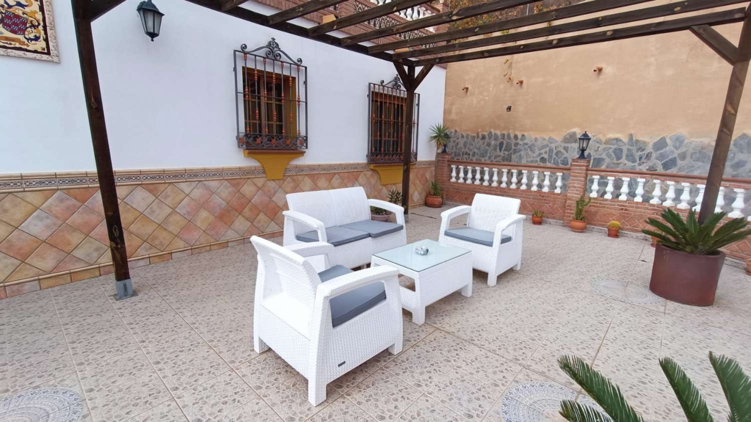 KOMFORTABEL OG LUKSURIØS CHALET I LANDLIGT OMRÅDE