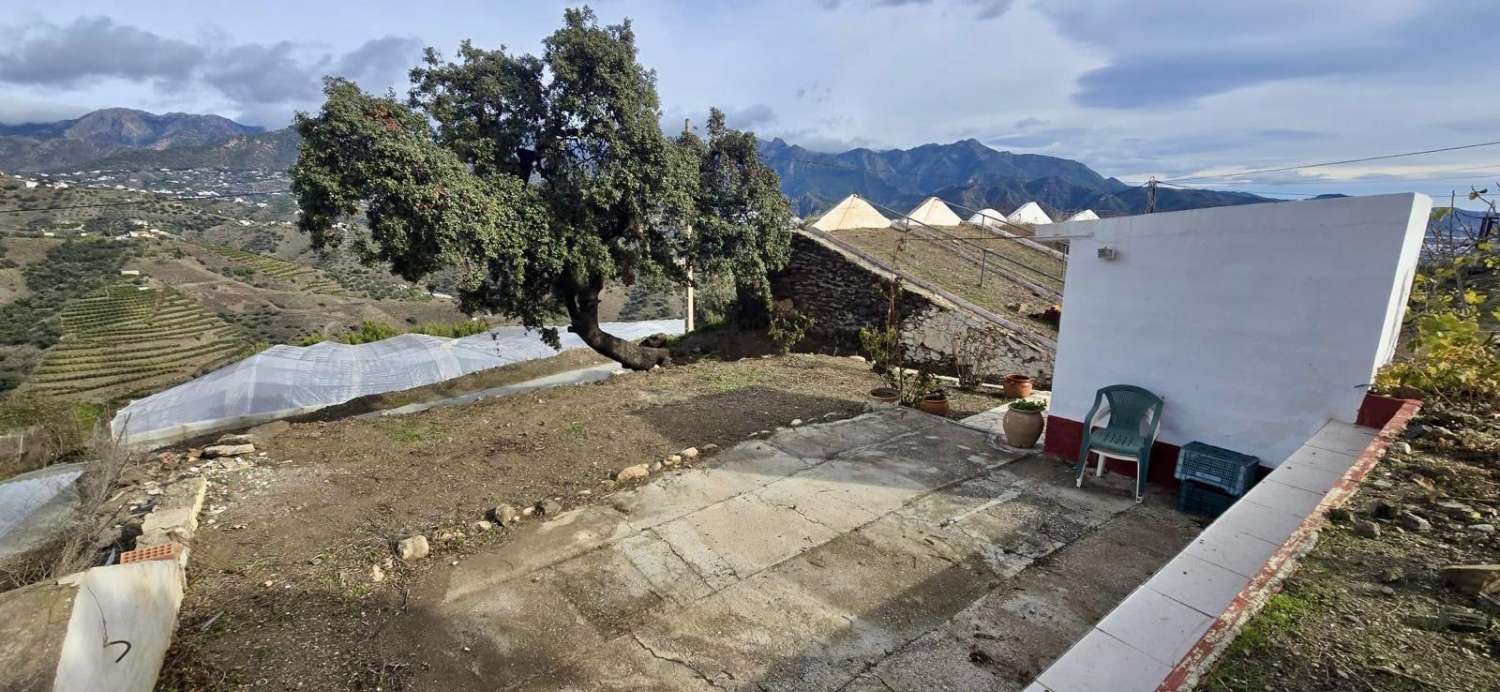 CASA DE CAMPO cercano del pueblo de TORROX
