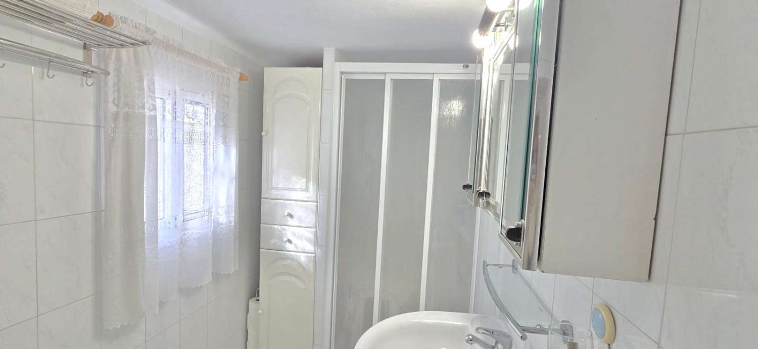 CASA DE CAMPO cercano del pueblo de TORROX