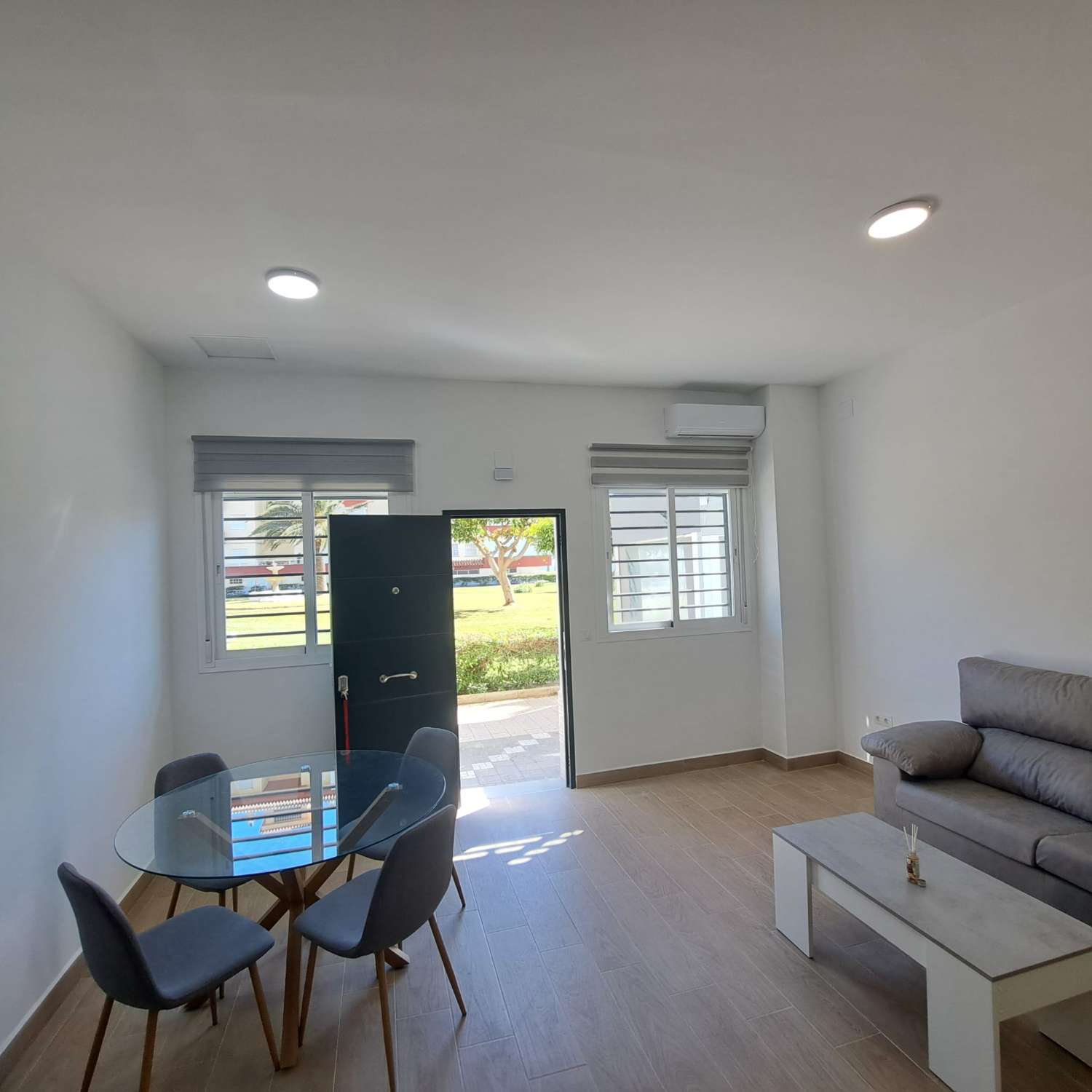 Estudi en venda in Torrox Costa