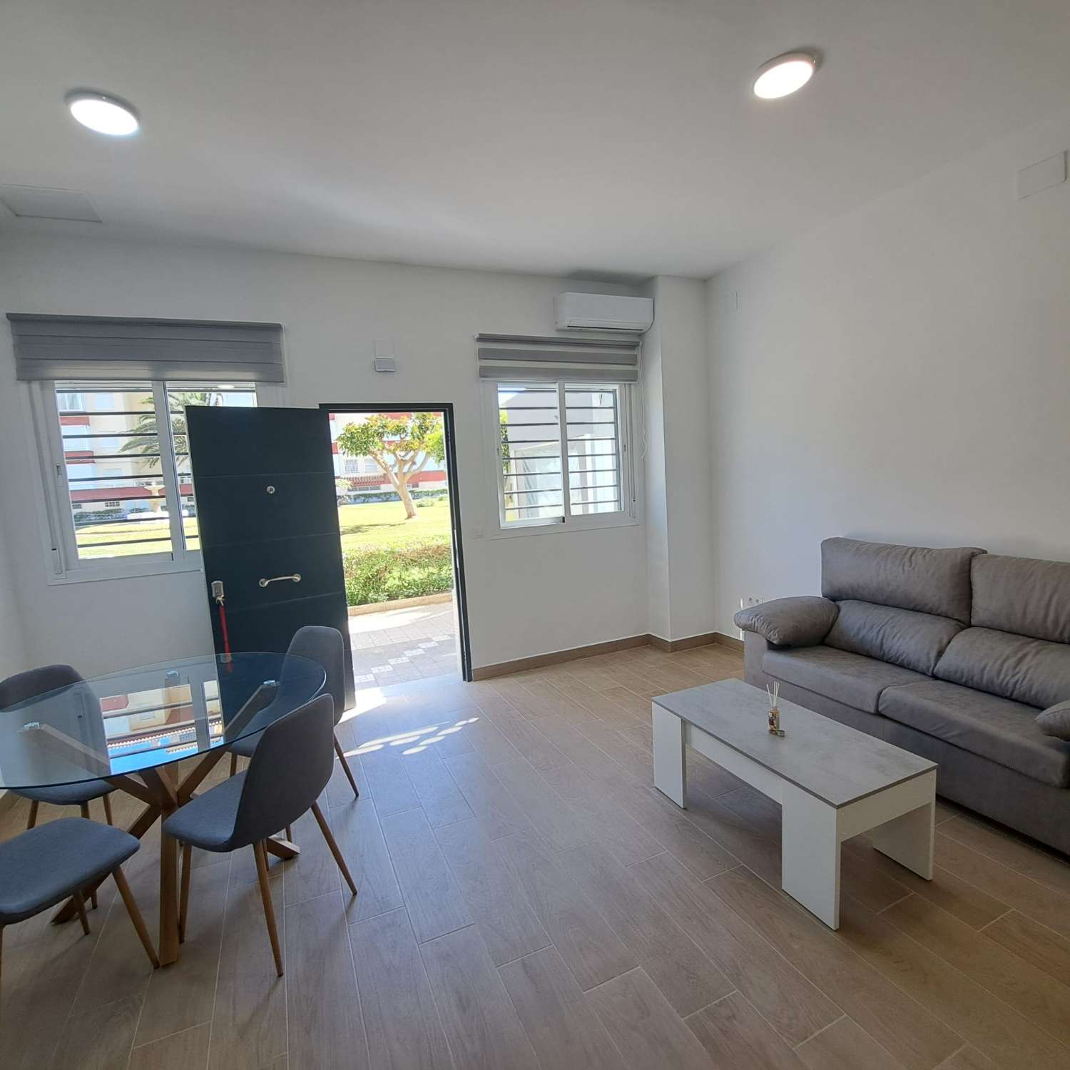 Estudi en venda in Torrox Costa