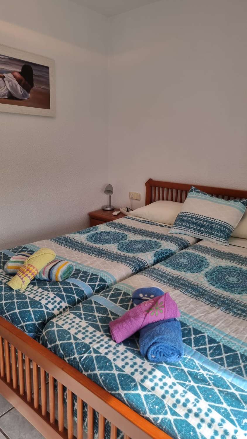 Spazioso e pratico con 3 camere da letto 2 bagni a Pueblo ANDaluz