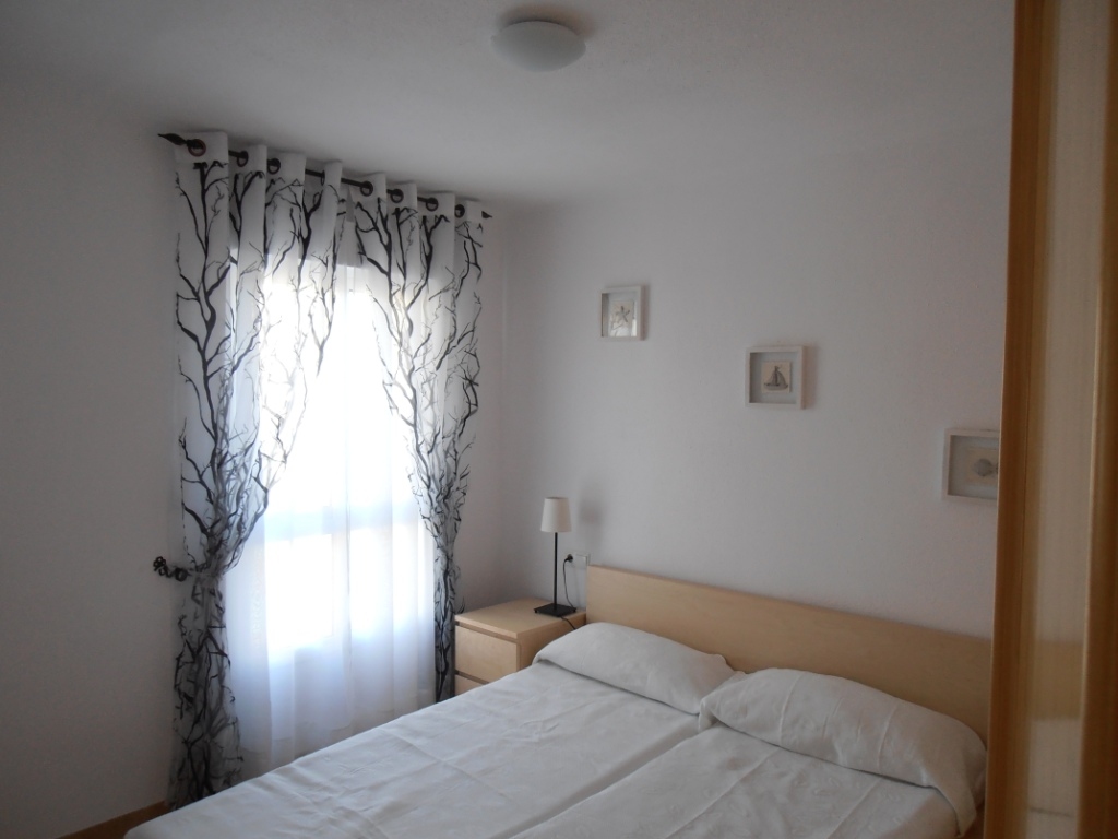 2 moderne Schlafzimmer mit Meerblick (Zentrum von Torrox Costa)