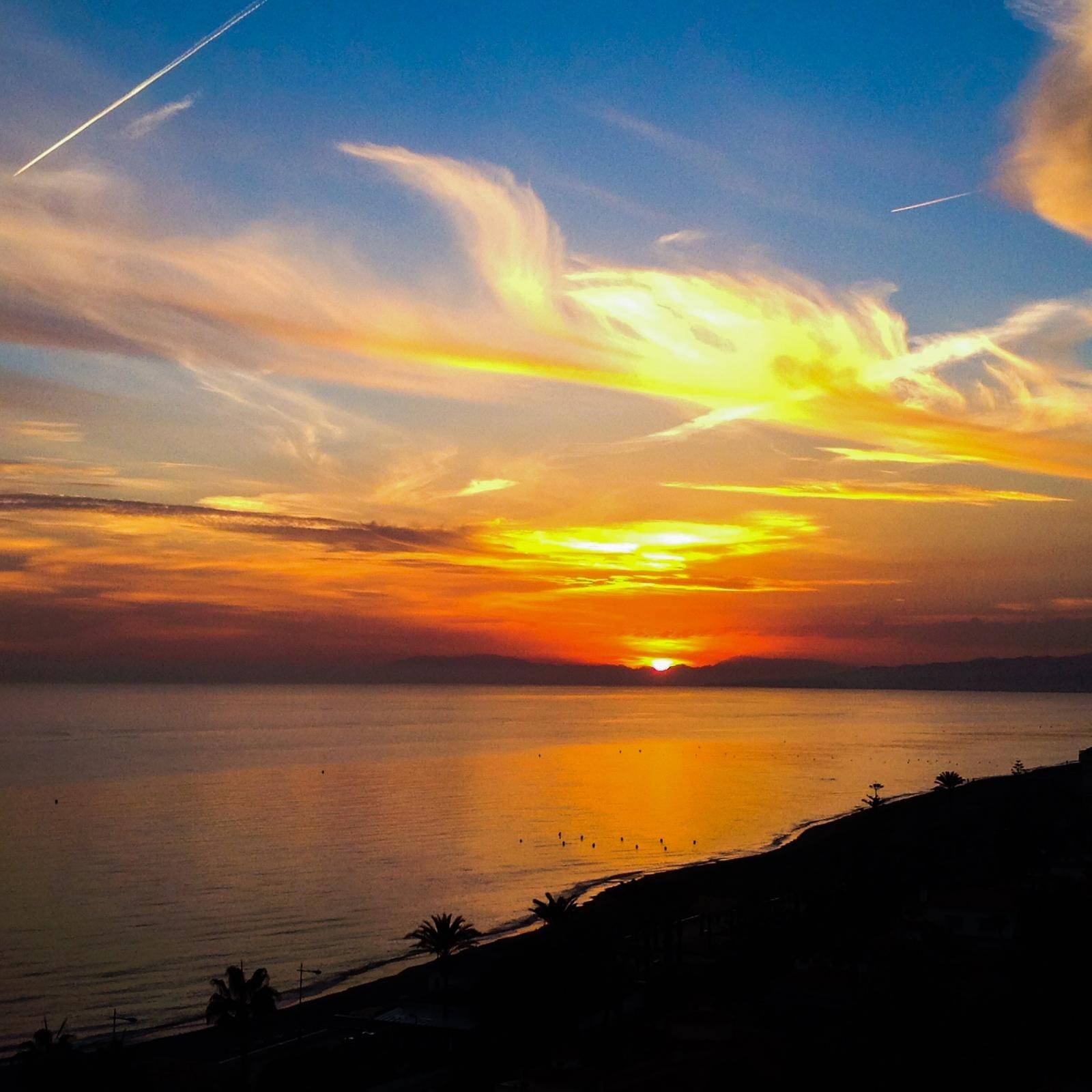 Spectaculaire avec luxe et vue sur la plage et la promenade de Ferrare.