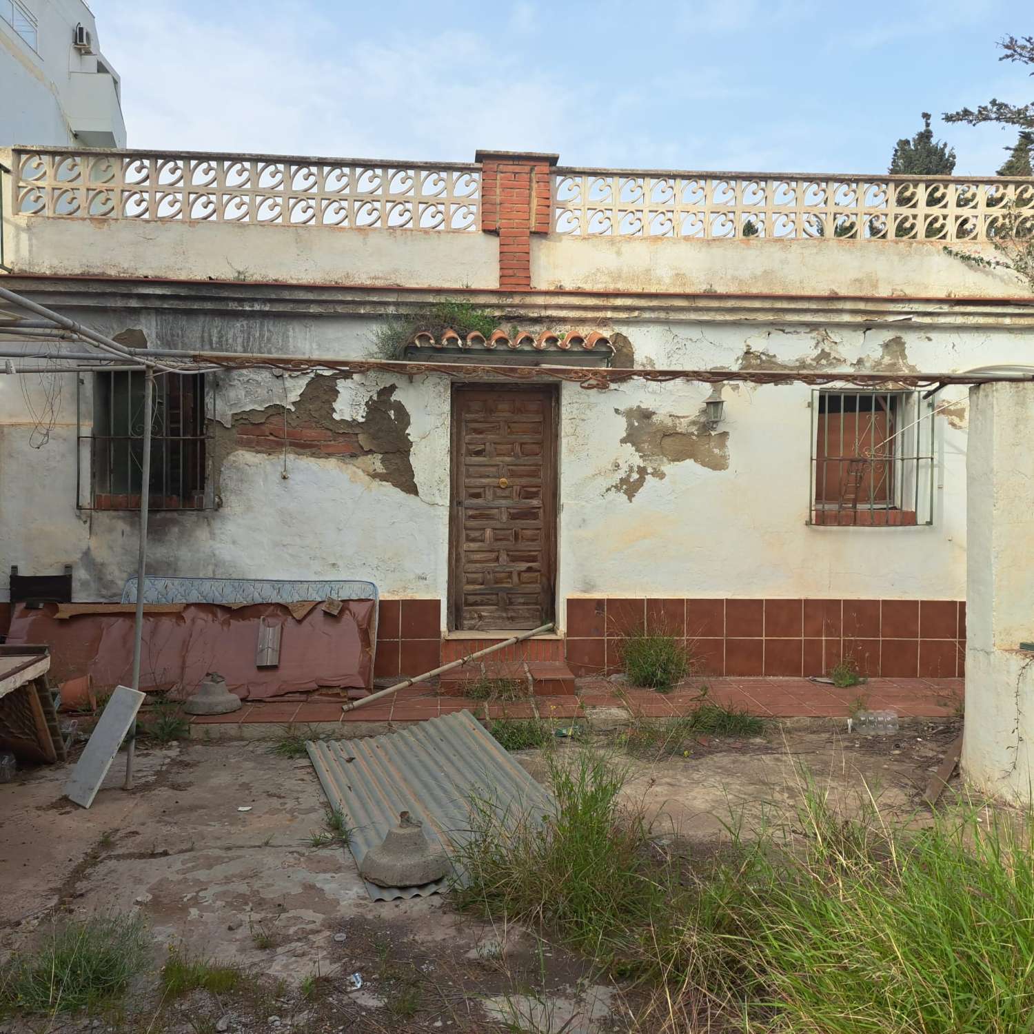 Centralt hus och tomt på Andalusien