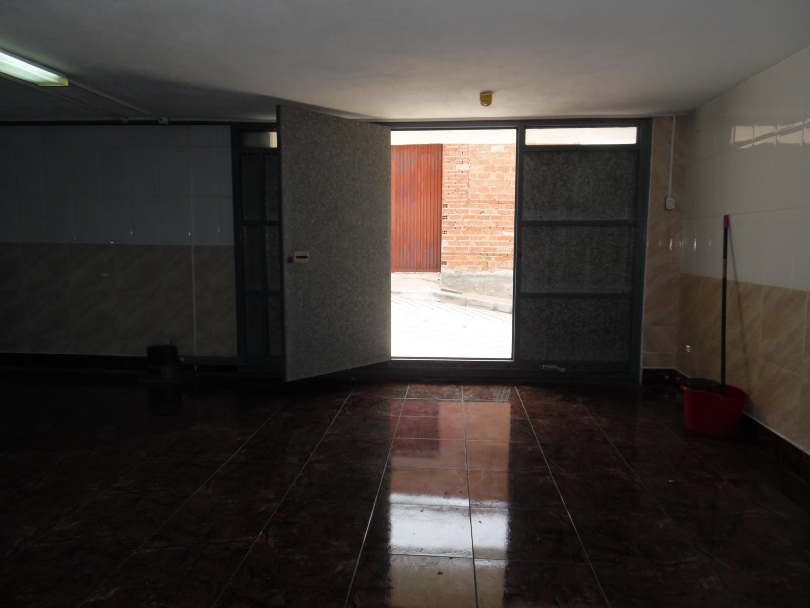 VYHRAZENO 3 ložnice 2 koupelny se 3 úrovněmi bydlení s podkrovní terasou s panoramatickým výhledem