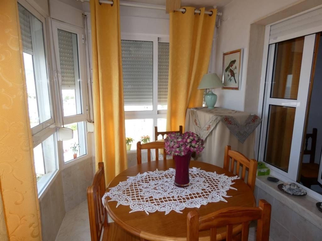 Low price rental 1st line beach in Torrox