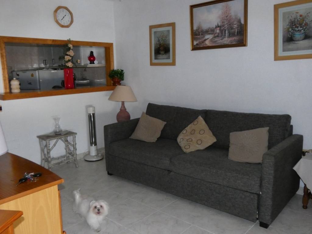 Low price rental 1st line beach in Torrox