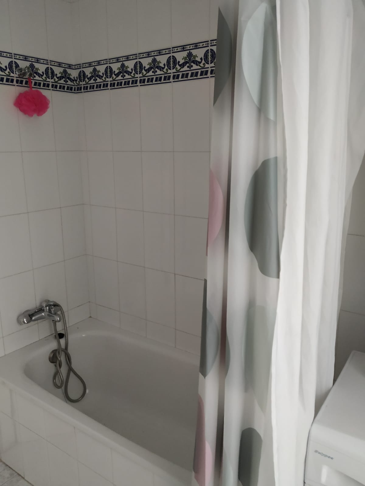 Two bedrooms patio + terrace 40 meters from the promenade, del Morche.(R)
