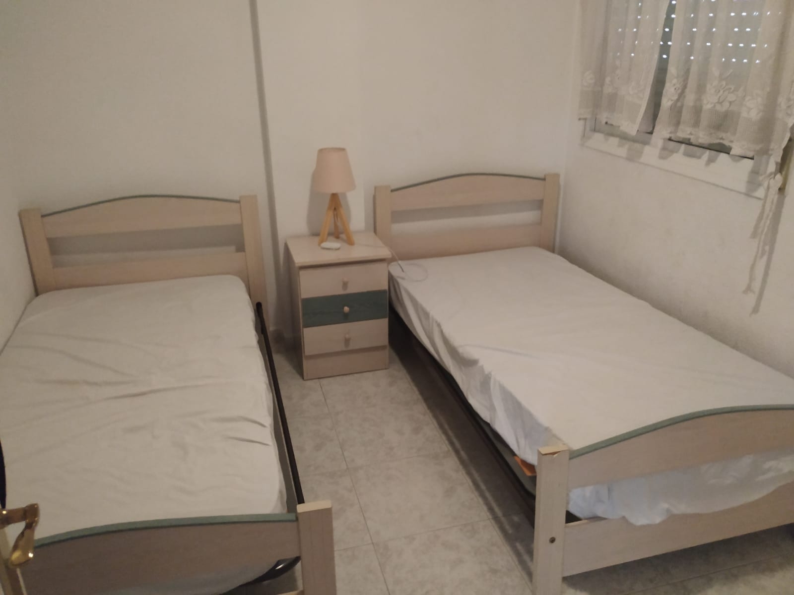 Two bedrooms patio + terrace 40 meters from the promenade, del Morche.(R)