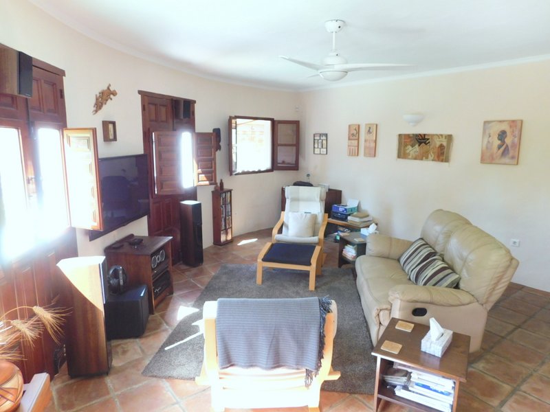 Hus uavhengig 2 sovesaler 2 baños 10 minutter fra Torrox
