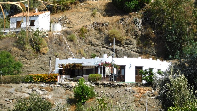 Hus uavhengig 2 sovesaler 2 baños 10 minutter fra Torrox