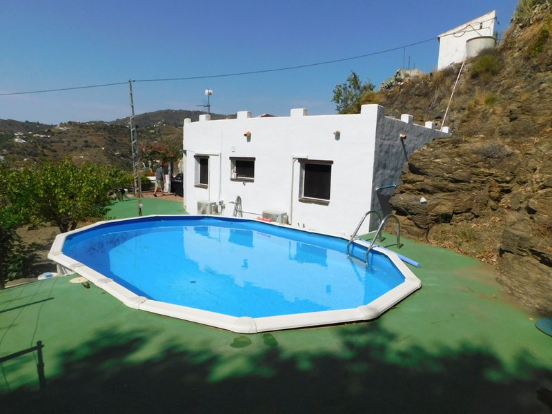 Hus uavhengig 2 sovesaler 2 baños 10 minutter fra Torrox
