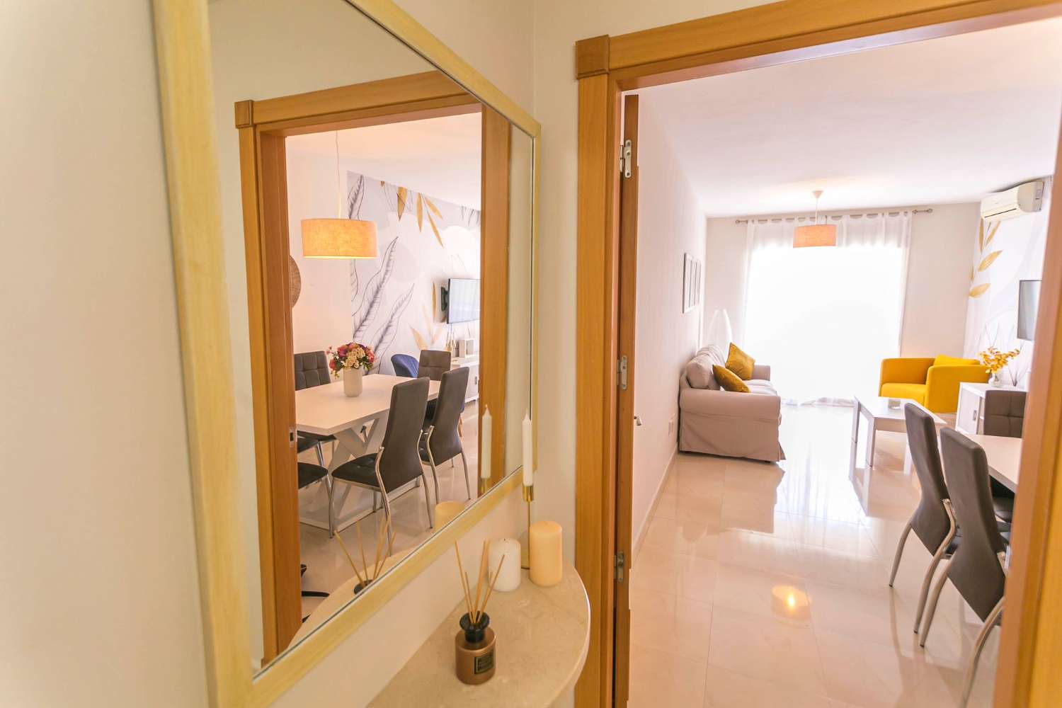 Practico y confort  3 dormitorios 2 baños + plaza de parking + trastero + terraza ático (CENTRO)