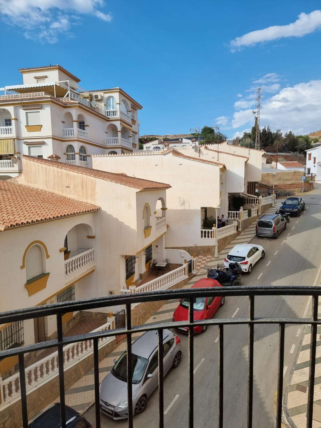 Tres dormitorios 1 baño mas  terracitas,  a 100 metros de playa El Morche