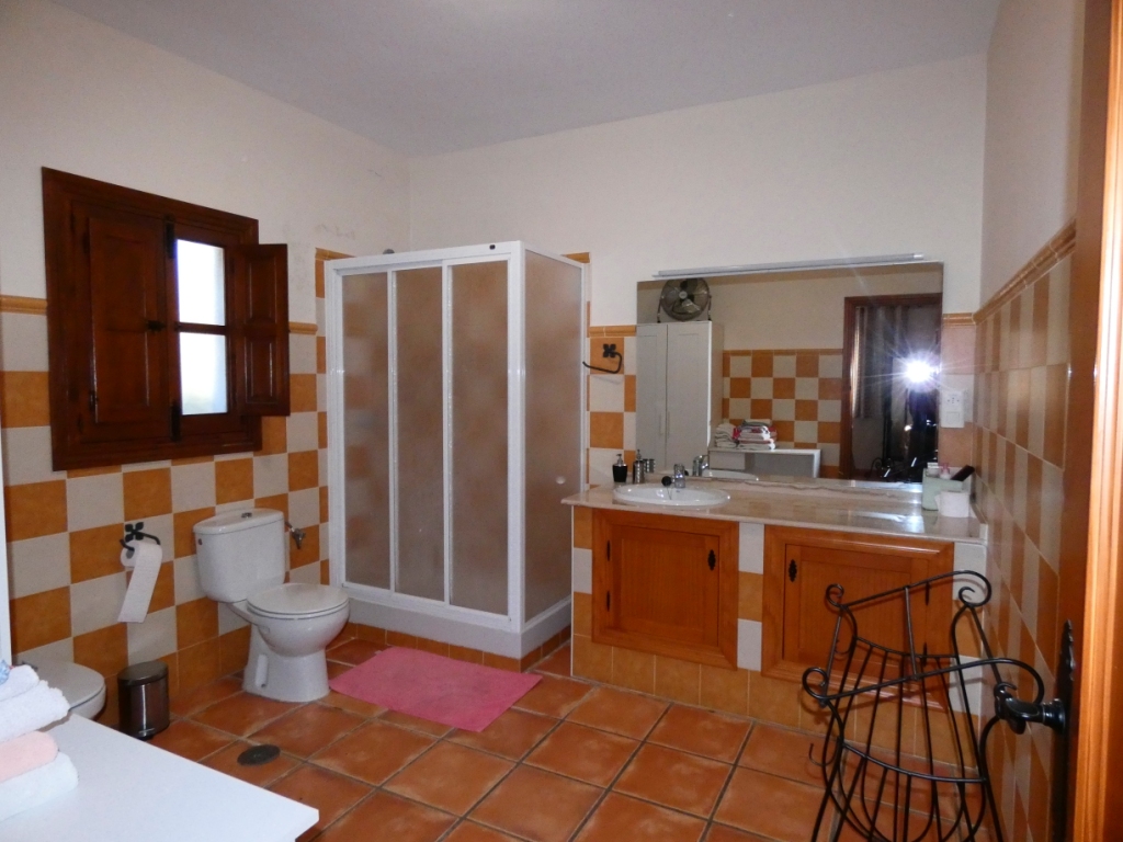 Chalet-Rustico,  con piscina vistas despejadas, cercano a Torrox pueblo
