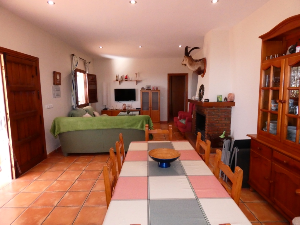 Chalet-Rustico,  con piscina vistas despejadas, cercano a Torrox pueblo