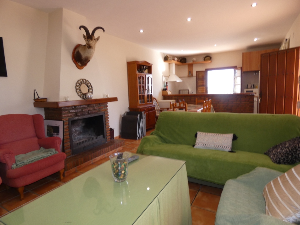 Chalet-Rustico,  con piscina vistas despejadas, cercano a Torrox pueblo