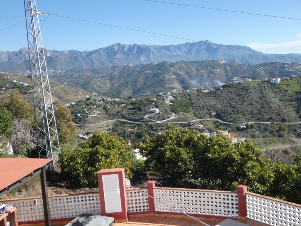 Chalet-Rustico,  con piscina vistas despejadas, cercano a Torrox pueblo