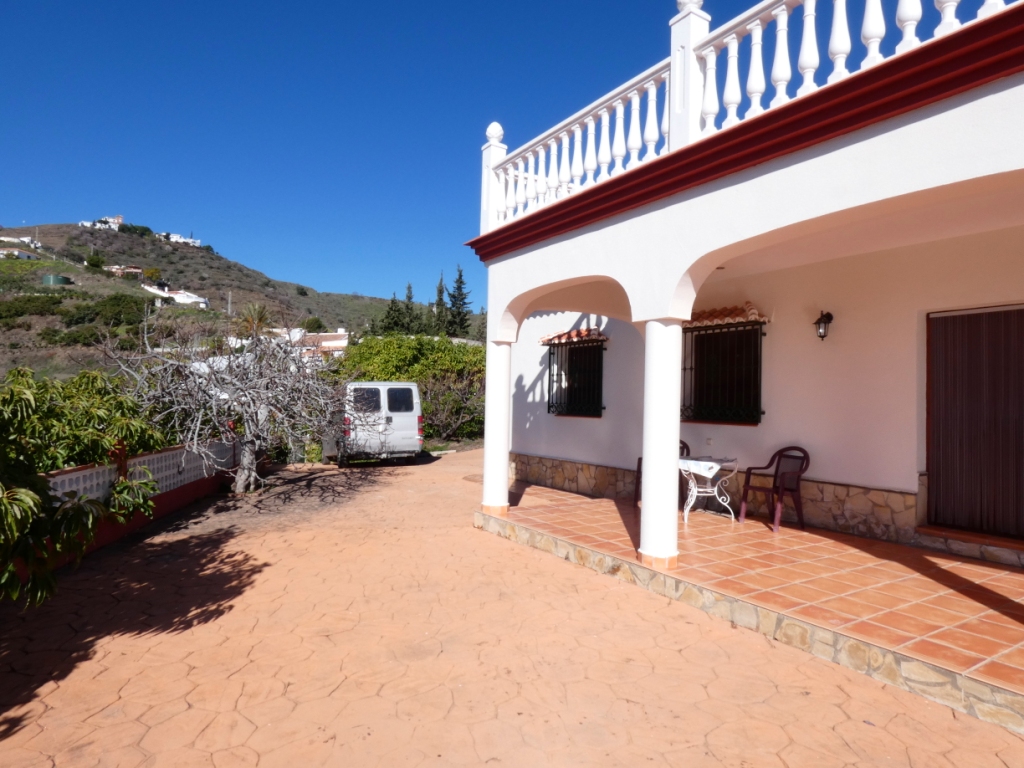 Chalet-Rustico,  con piscina vistas despejadas, cercano a Torrox pueblo