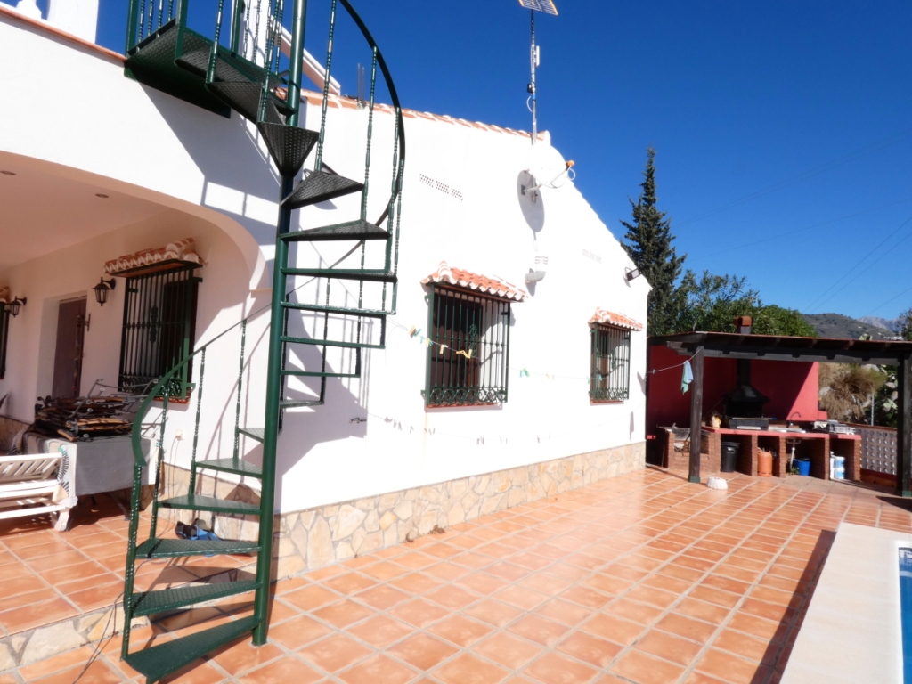 Chalet-Rustico,  con piscina vistas despejadas, cercano a Torrox pueblo