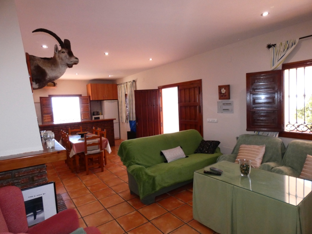Chalet-Rustico,  con piscina vistas despejadas, cercano a Torrox pueblo