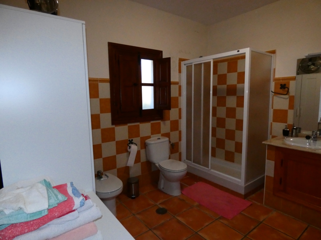 Chalet-Rustico,  con piscina vistas despejadas, cercano a Torrox pueblo