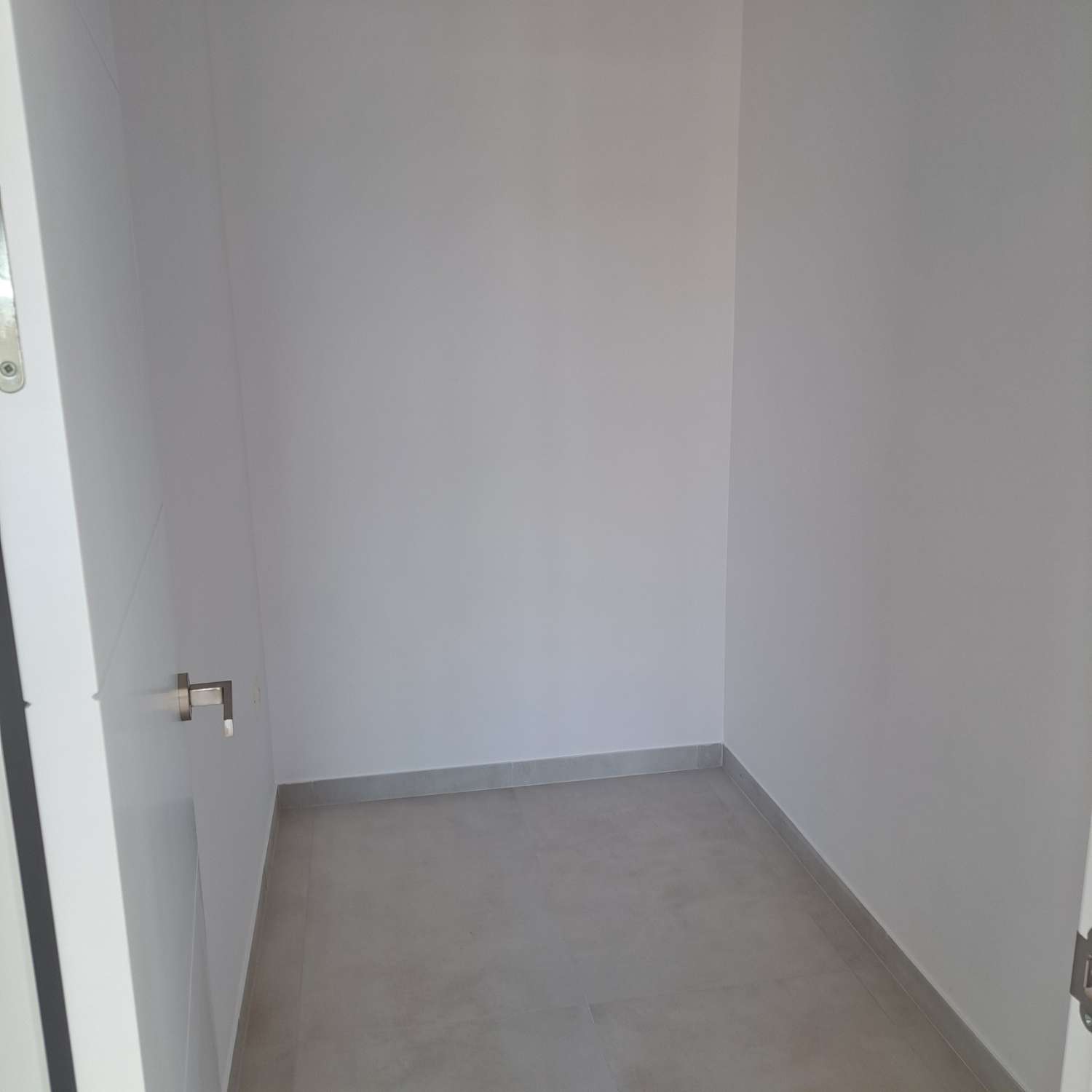 MODERNO CHALET en lo alto de la colina (urb Vistamar) Torrox Park-Malaga.