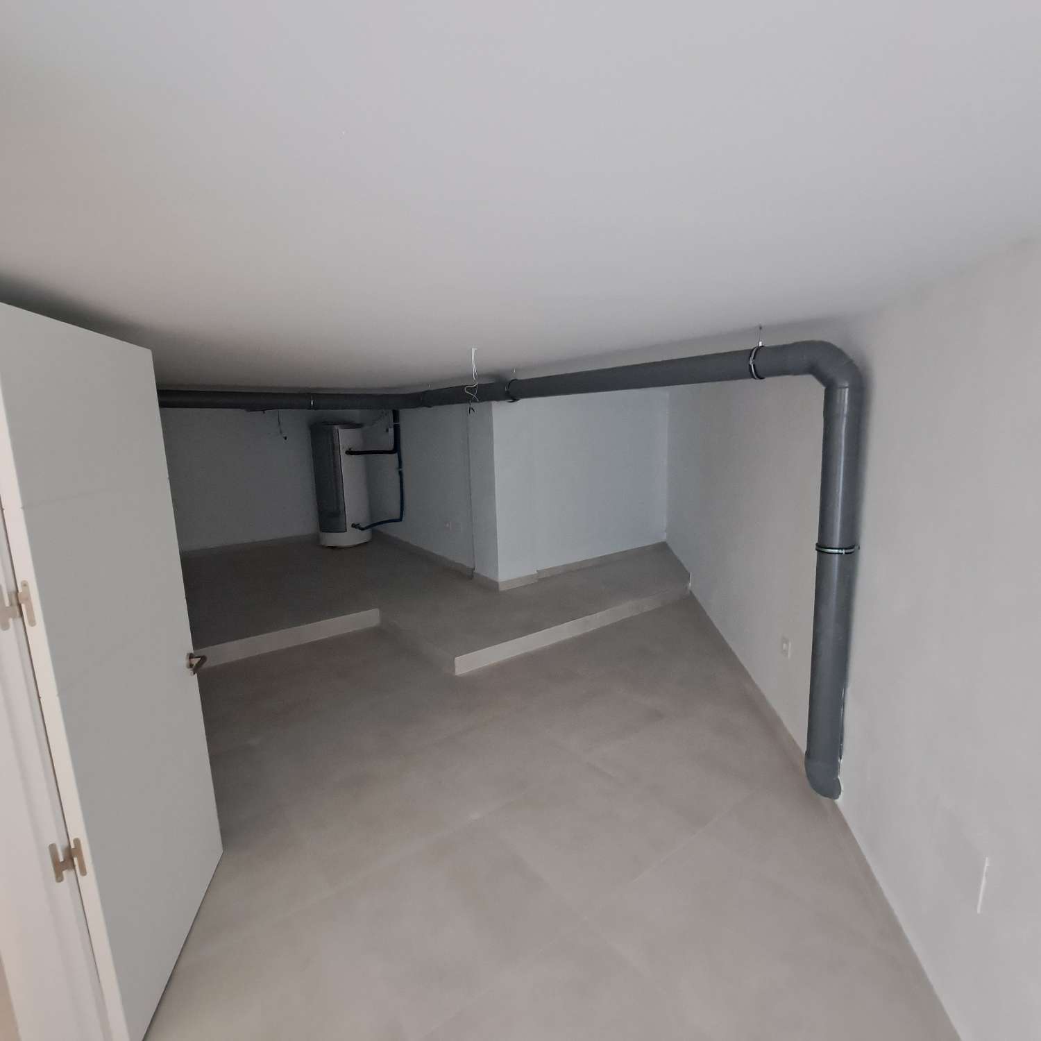 MODERNO CHALET en lo alto de la colina (urb Vistamar) Torrox Park-Malaga.
