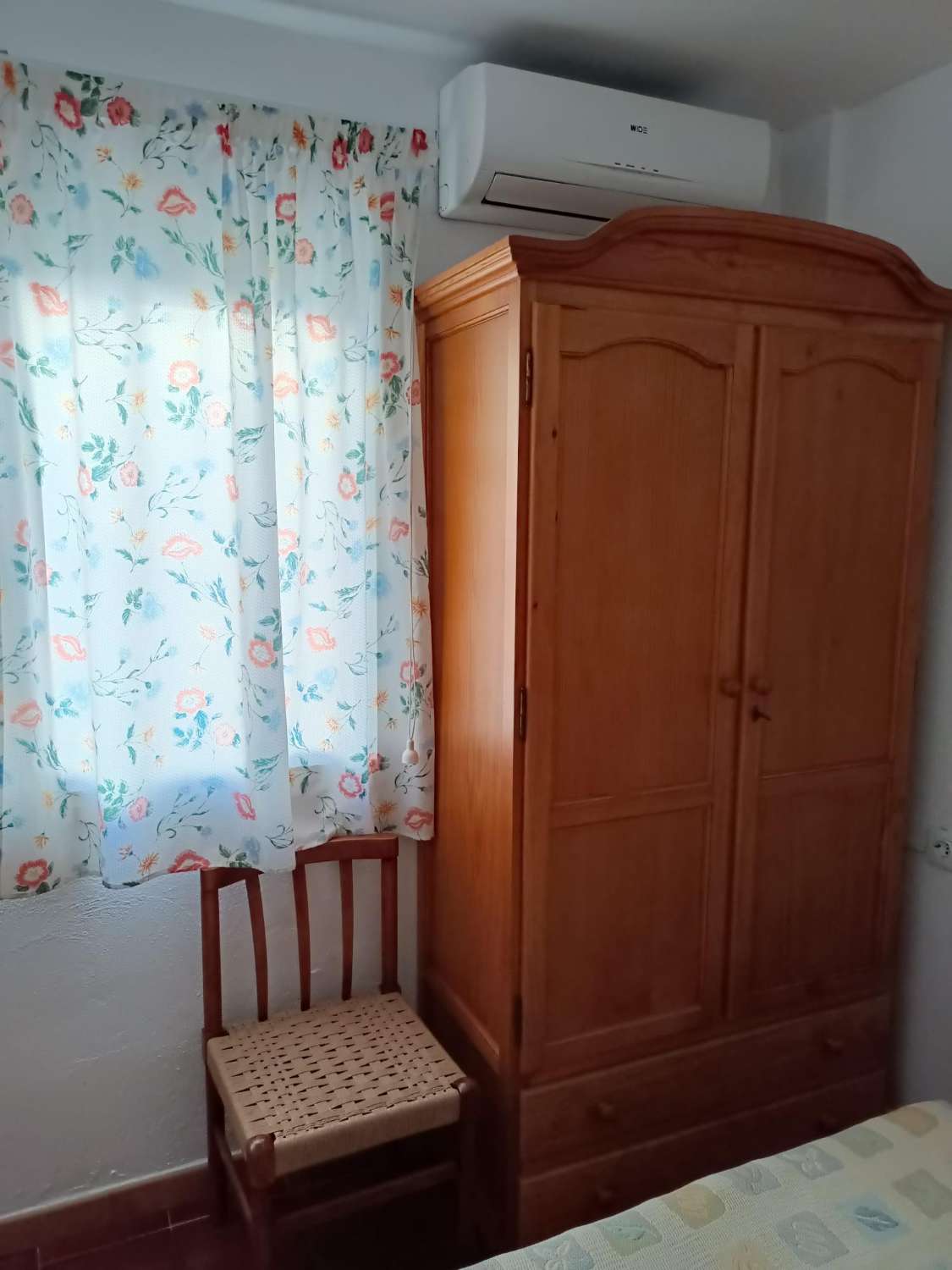 2  DORMITORIOS moderno a 30 metros de avda Andalucia