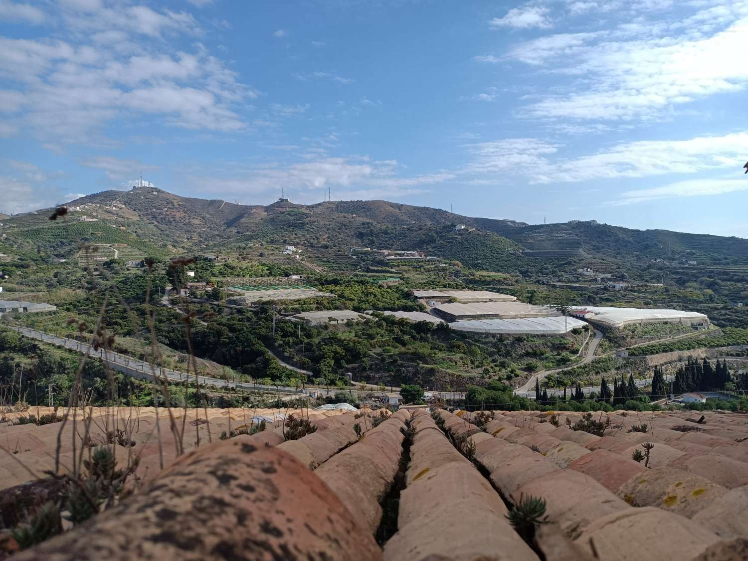 Dos apartamentos en una parcela en Torrox Pueblo.