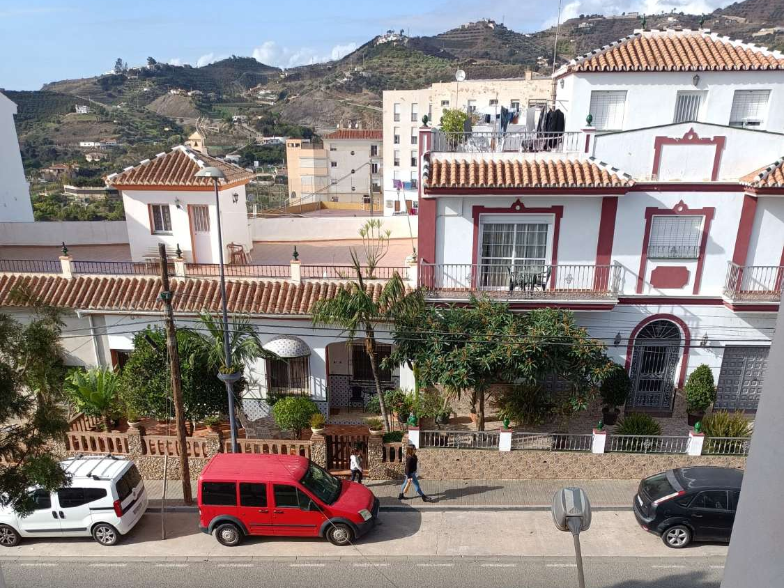 Dos apartamentos en una parcela en Torrox Pueblo.