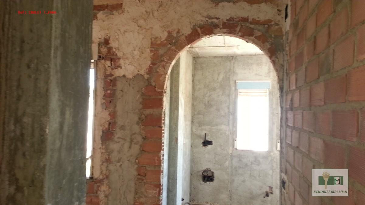 Chalet a terminar de construir en excepcional zona Torrox Park