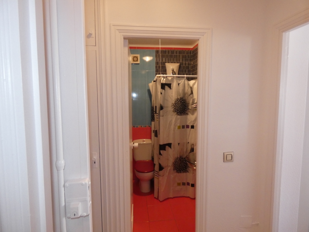 Nice and modern studio with sea views (downtown)