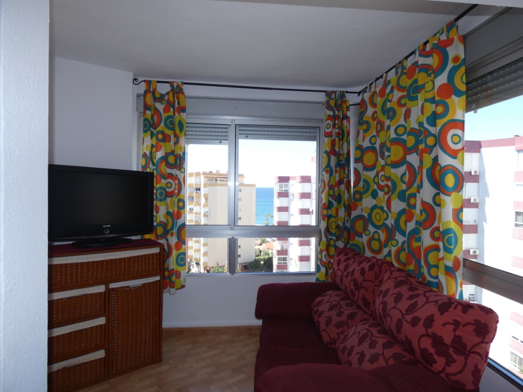Nice and modern studio with sea views (downtown)