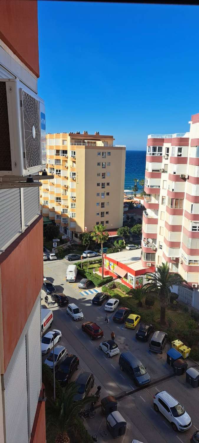 Nice and modern studio with sea views (downtown)