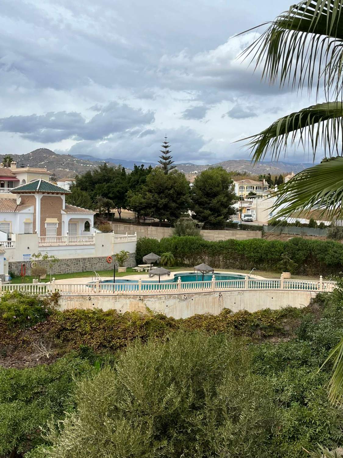 Smuk villa nr. 52, uafhængig på toppen af en bakke (Vistamar)