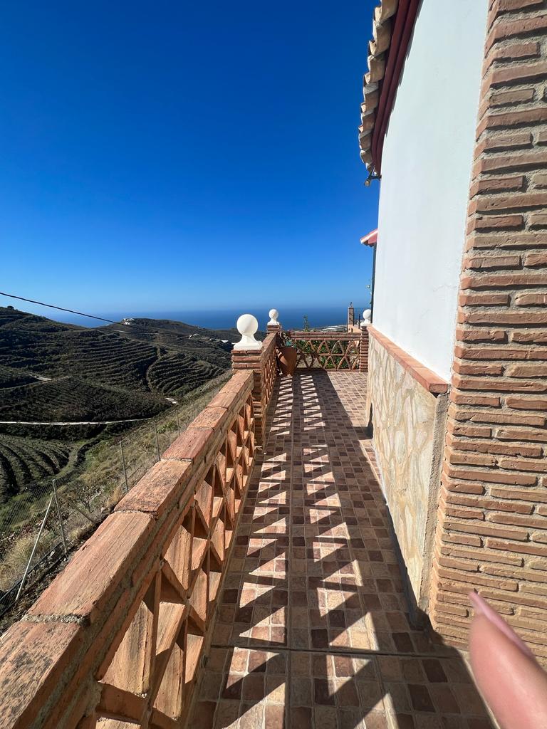 BELLA CASA DI CAMPAGNA CON PISCINA