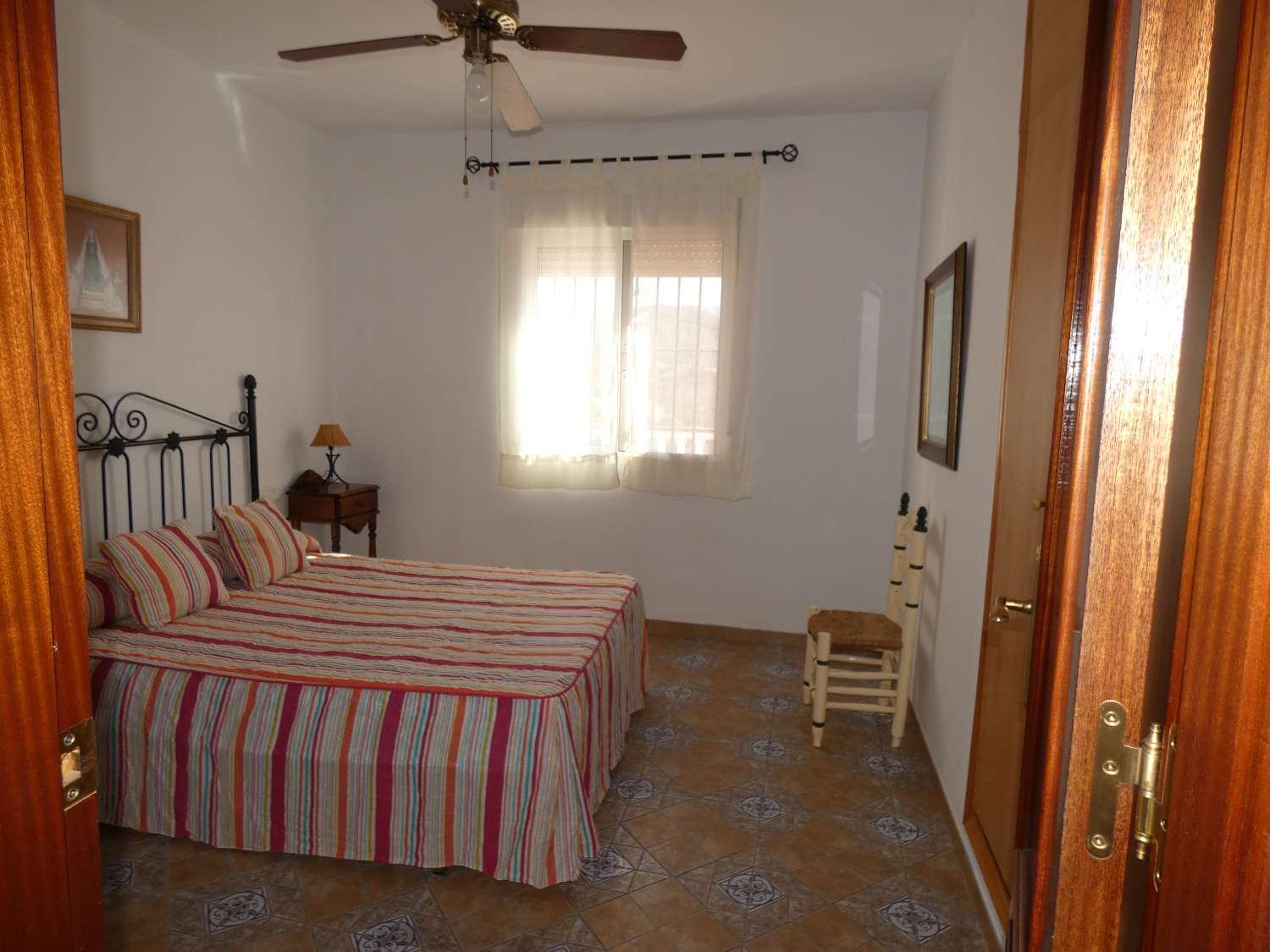 BONITO CHALET  EN EXCELENTE ESTADO EN MONTE ALEGRE-TORROX