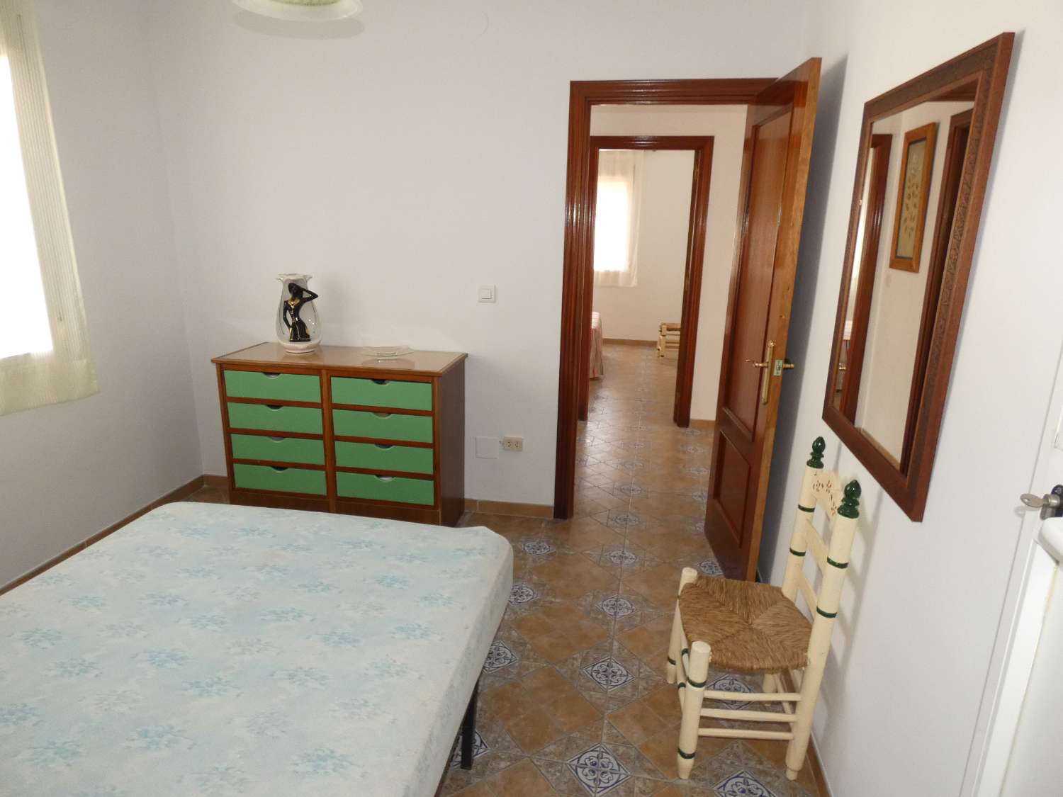 BONITO CHALET  EN EXCELENTE ESTADO EN MONTE ALEGRE-TORROX