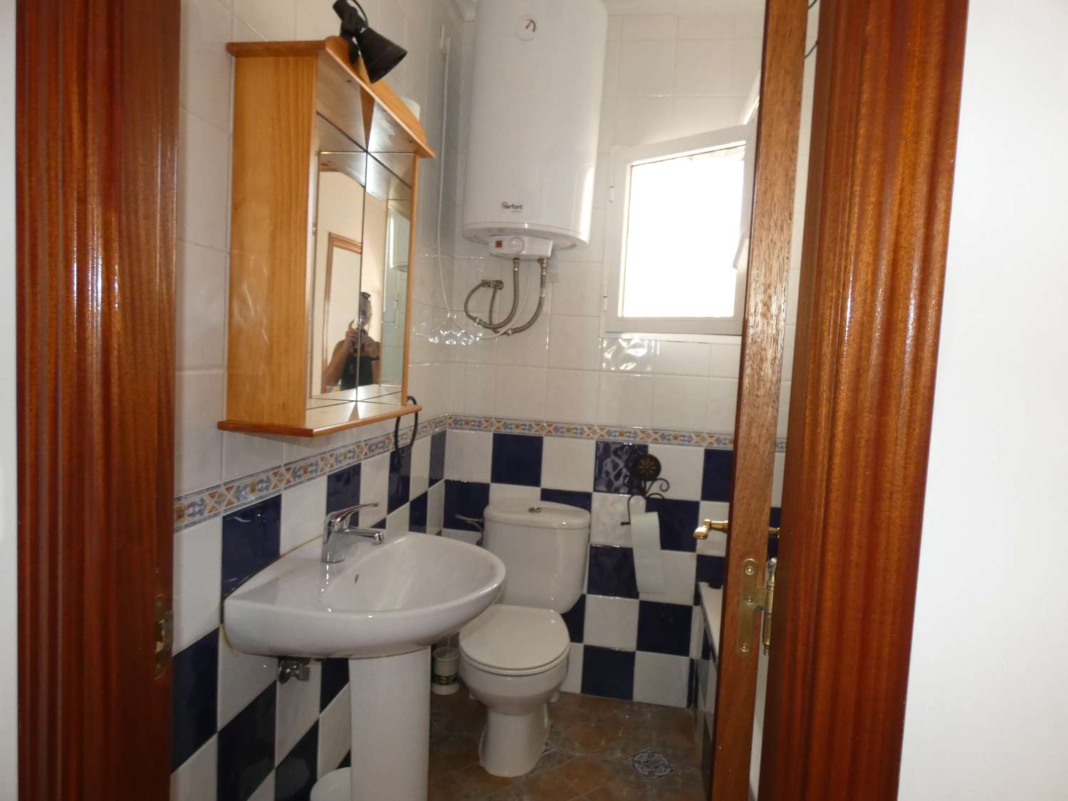 BONITO CHALET  EN EXCELENTE ESTADO EN MONTE ALEGRE-TORROX