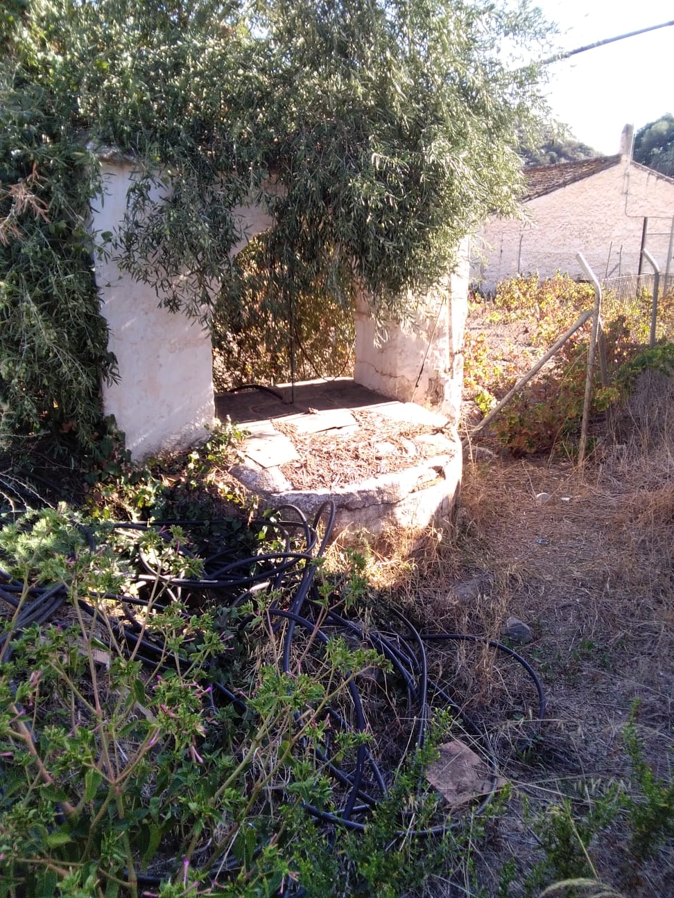 Renovert rustikk hus 2 km fra stranden i Torrox Costa