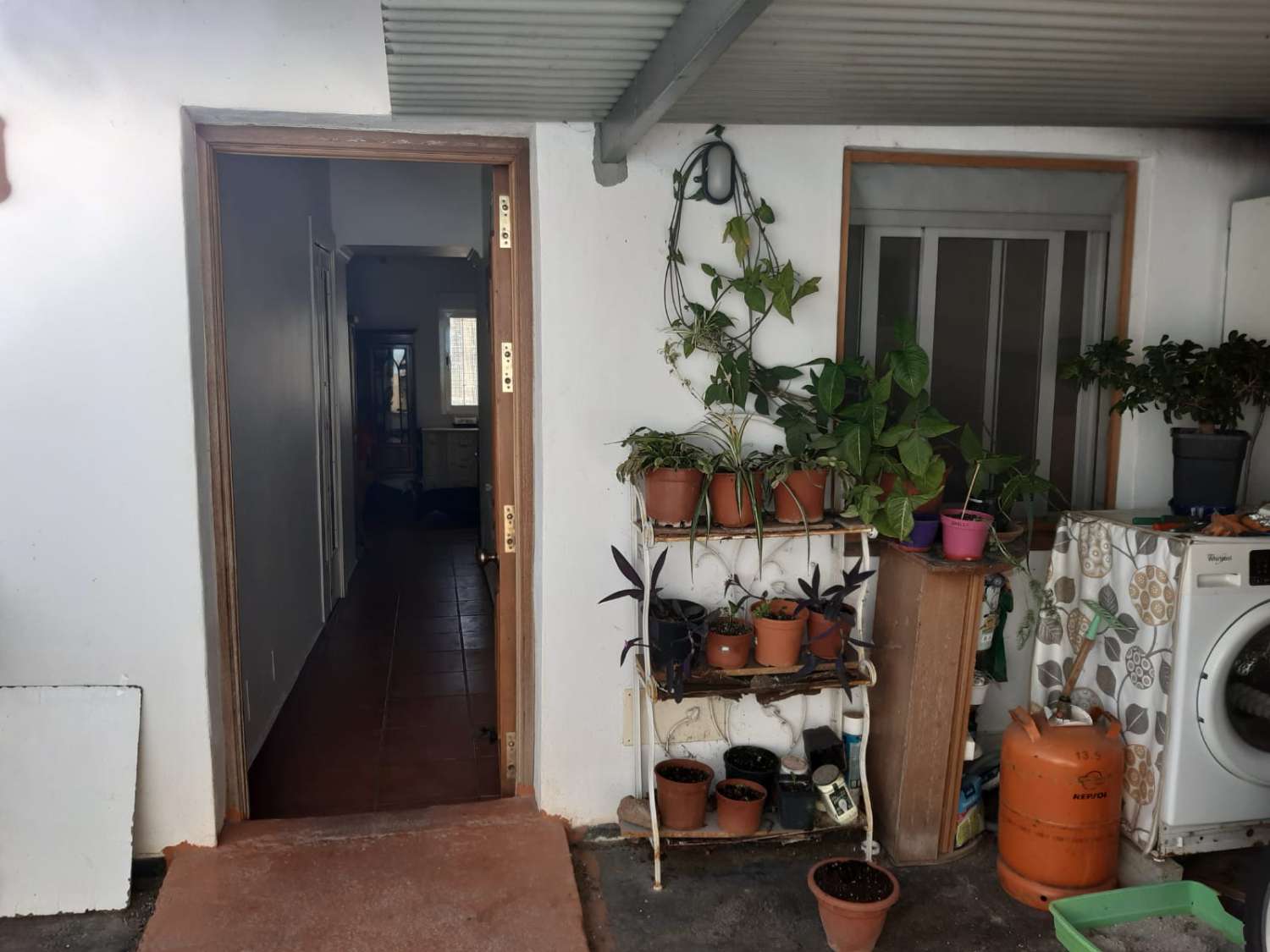 Casa rustica reformada  a 3 km de la playa de Torrox Costa
