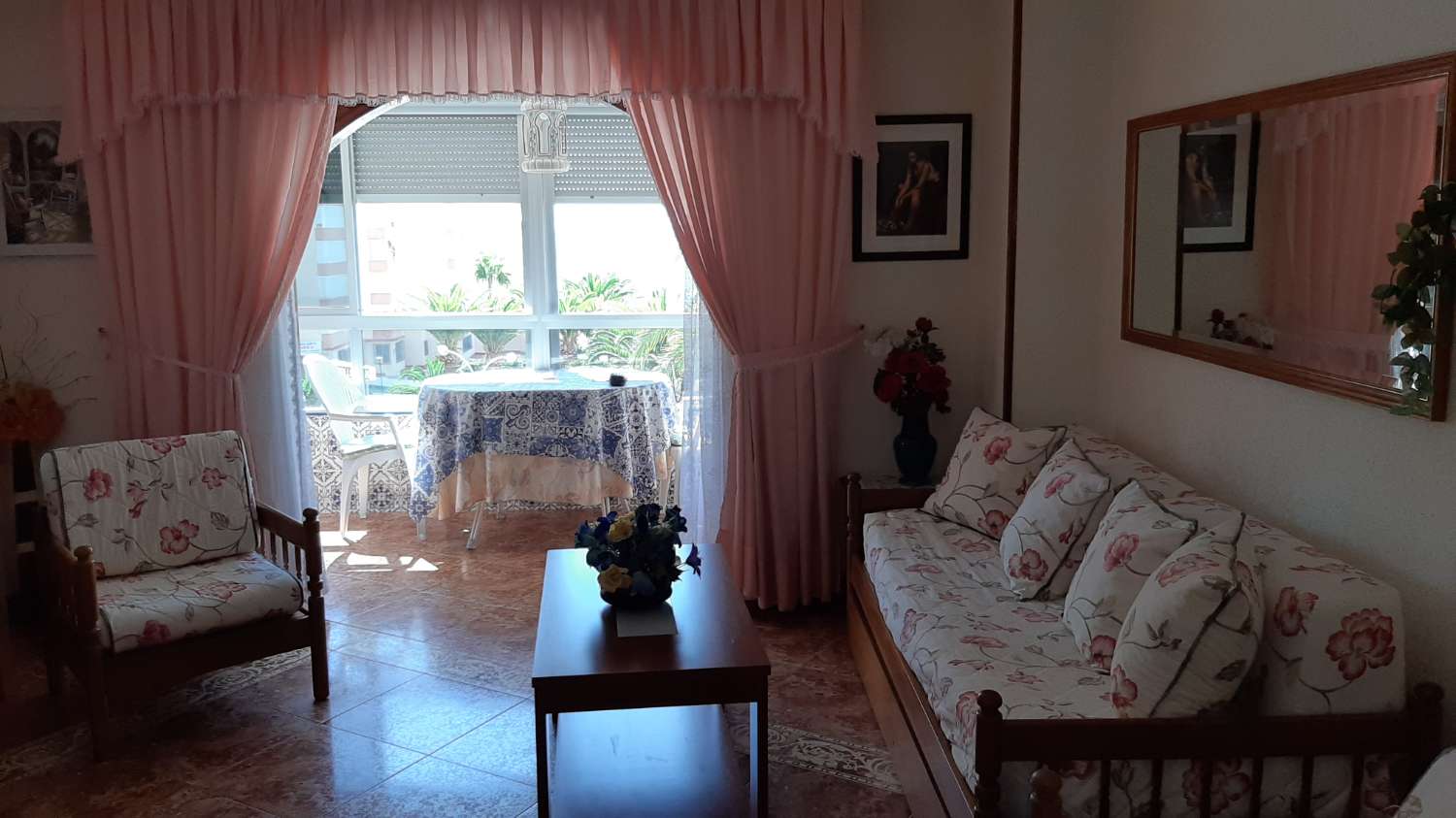 Apartment for holidays in Torrox