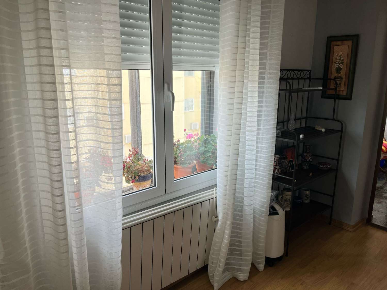 Renovated 2 bedrooms 1 bathroom terrace and pool