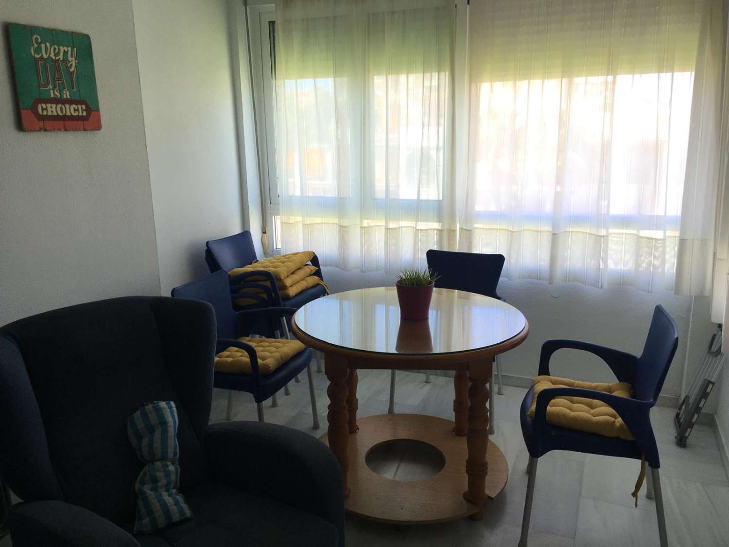 شقة للبيع في Torrox Costa