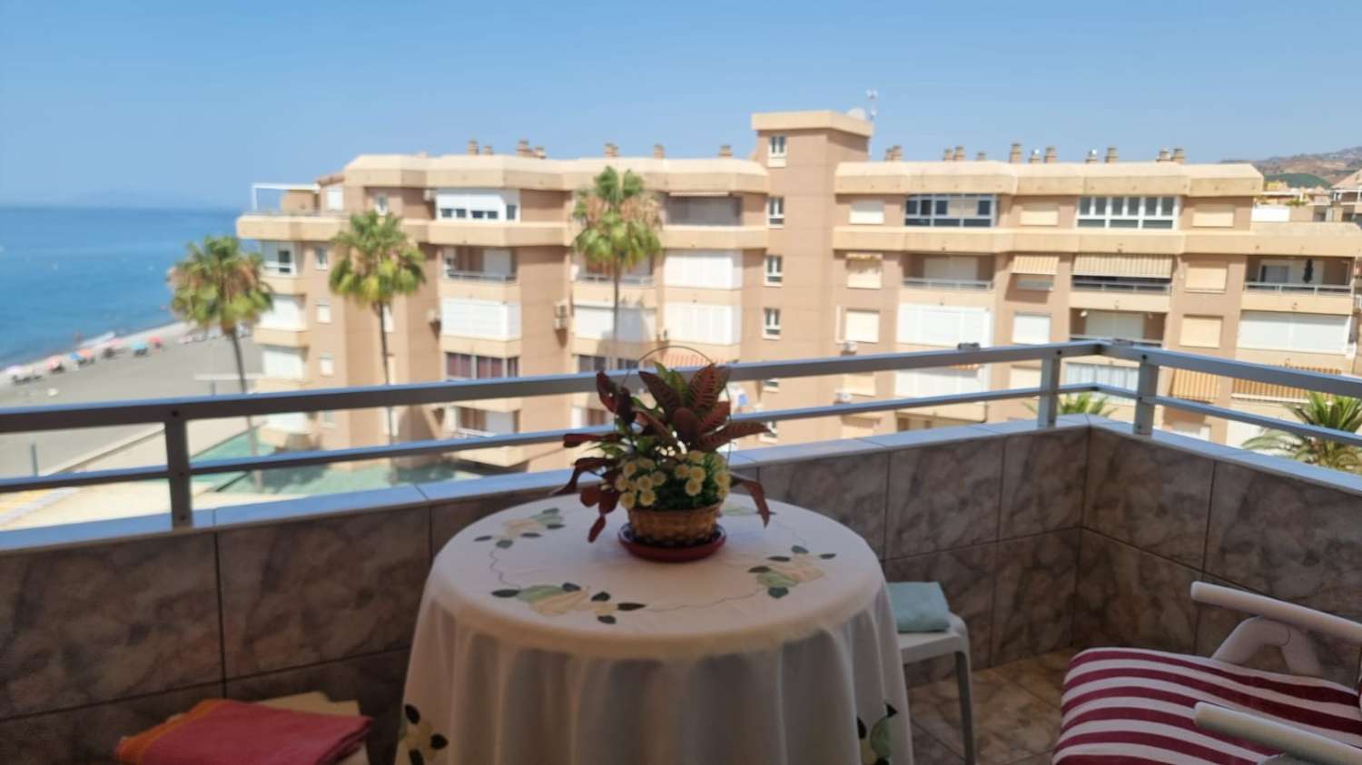 Lägenhet till salu i Torrox Costa