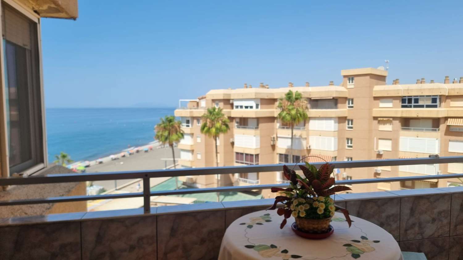 Lägenhet till salu i Torrox Costa